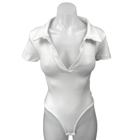 Missguided White Short Sleeve Collar V-Neck Cutout Tie Back Bodysuit Polo Top 6 - Picture 1 of 5